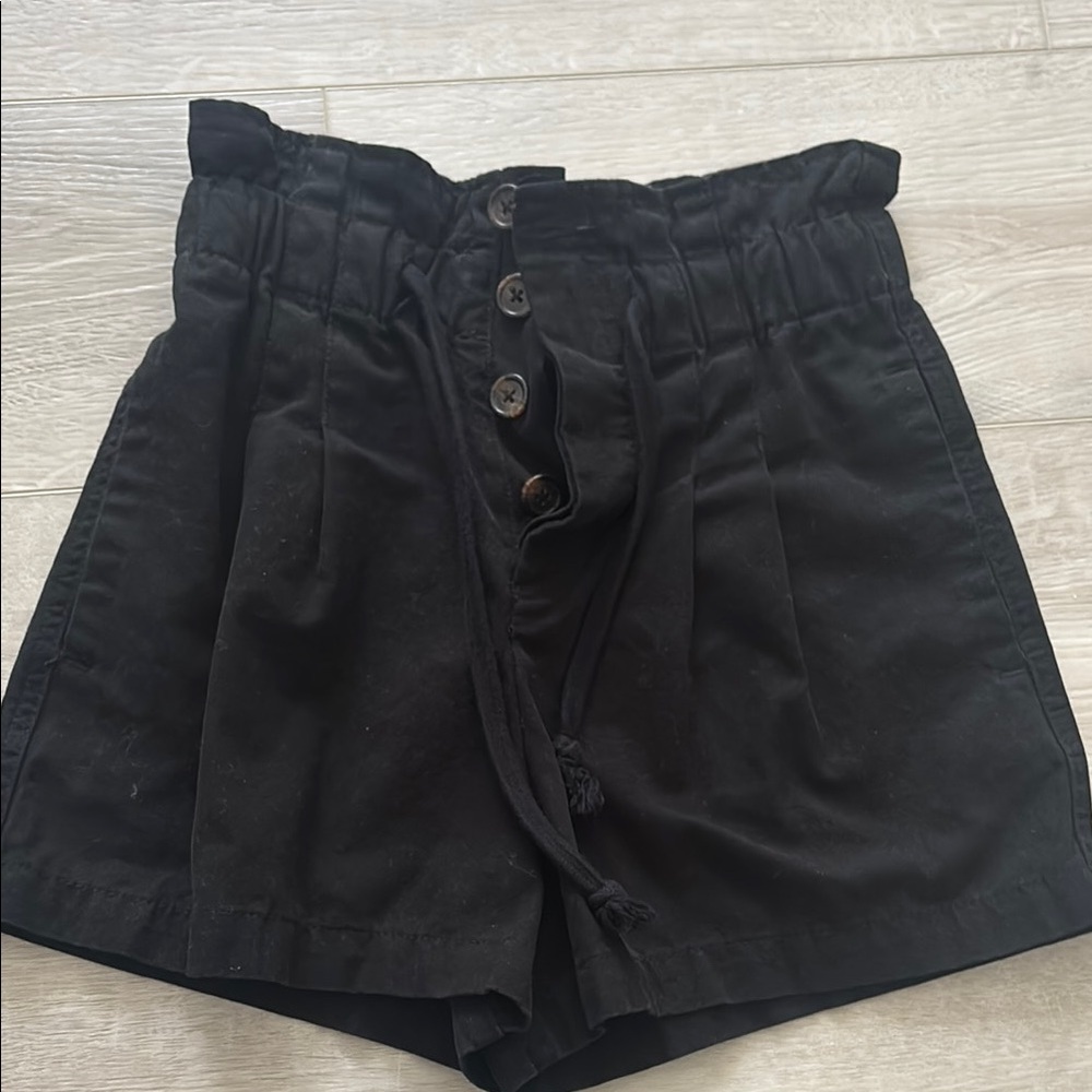 Forever 21 high waisted shorts small
